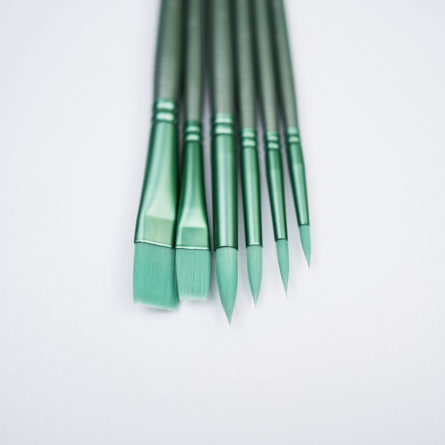 Ensemble de brosses en nylon (6 pièces) gratuit